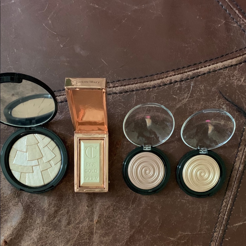 Lot of Four Designer Facial Highlighters